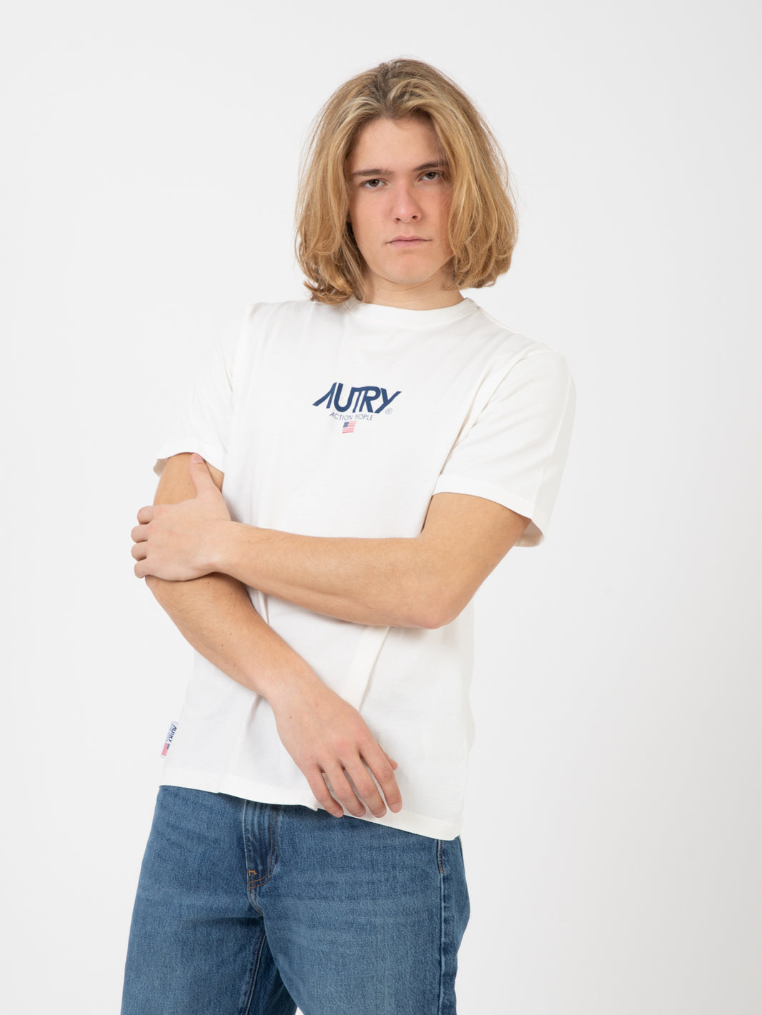 Iconic man action white t-shirt