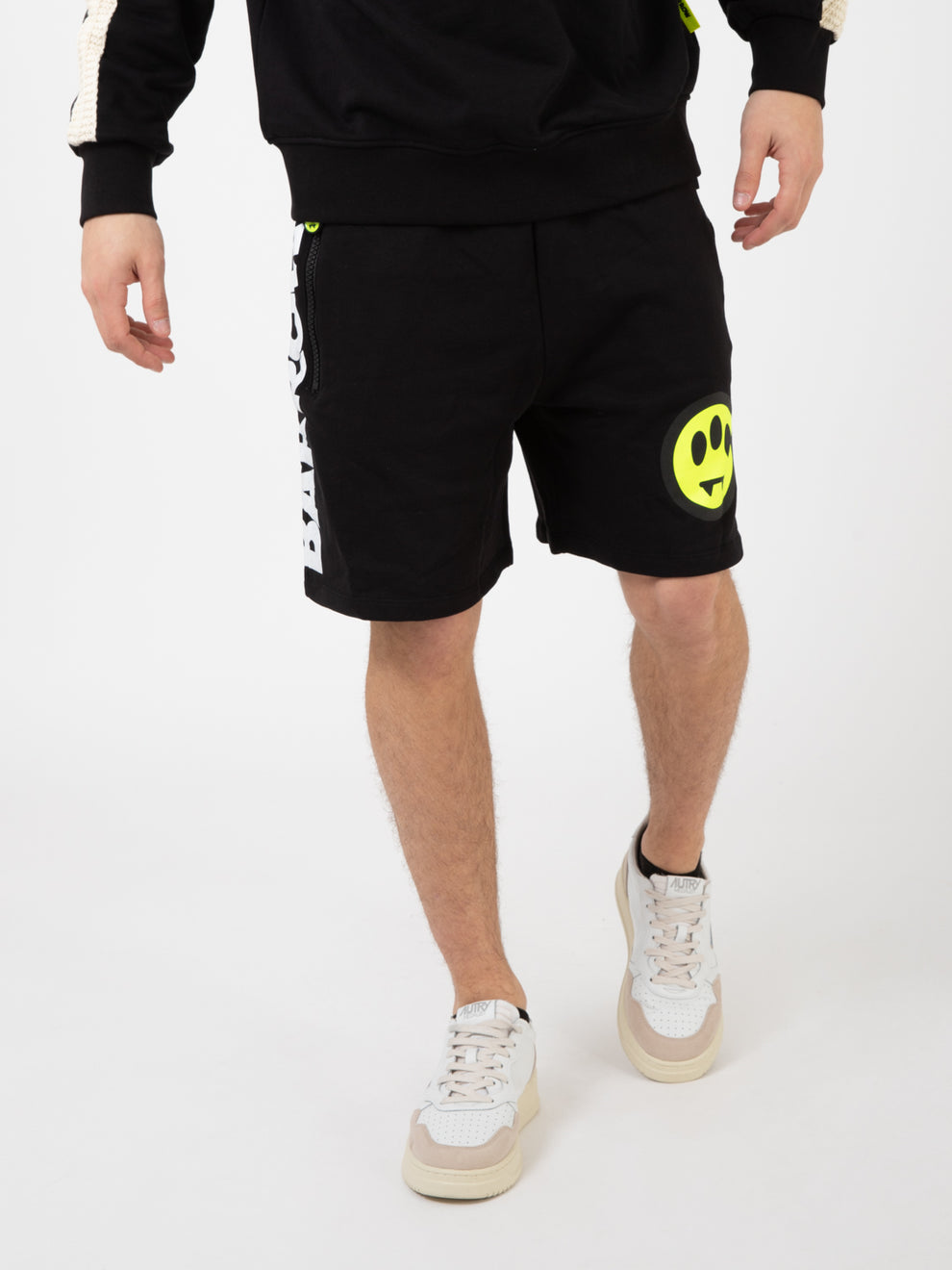 Sweatshorts tirazip smile black
