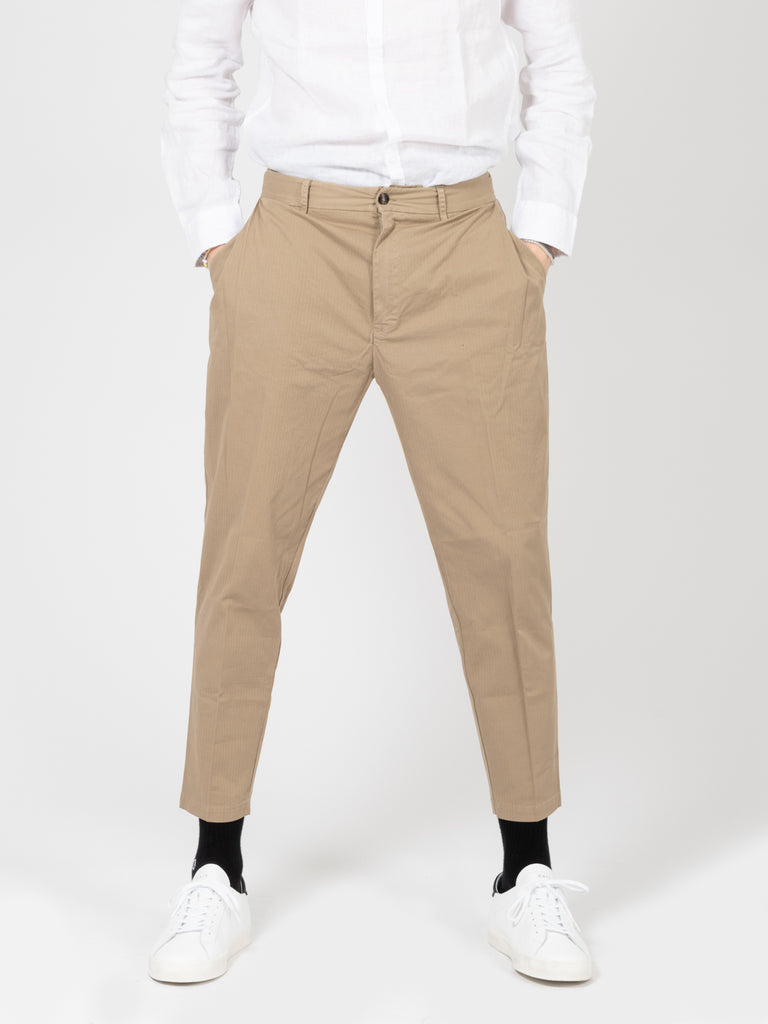 BEAUCOUP - Pantaloni sahara riga verticale