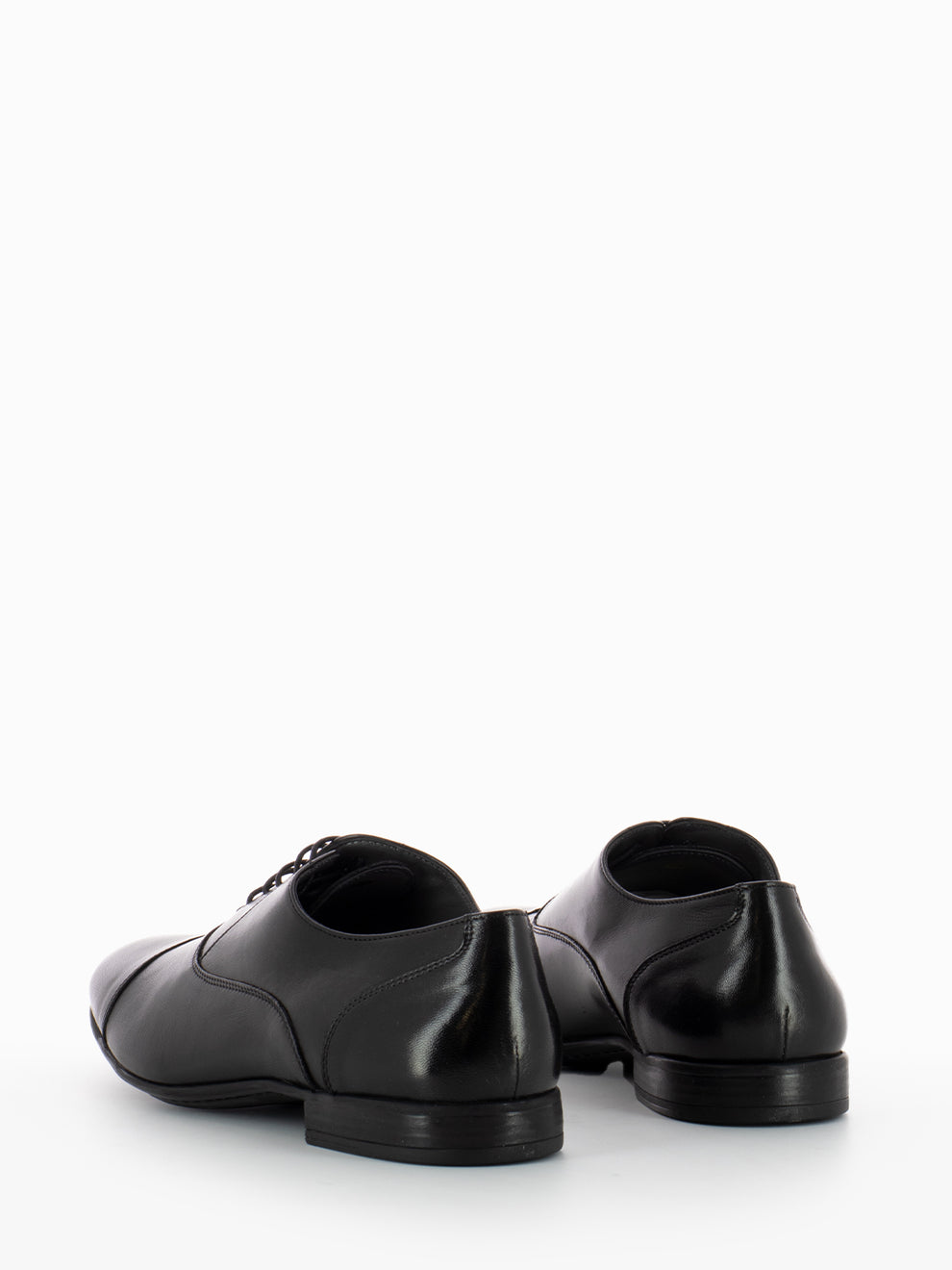 Black Oxfords in soft leather
