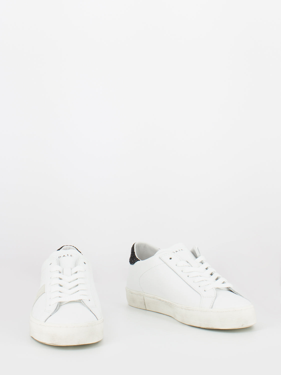 Hill low calf white / black