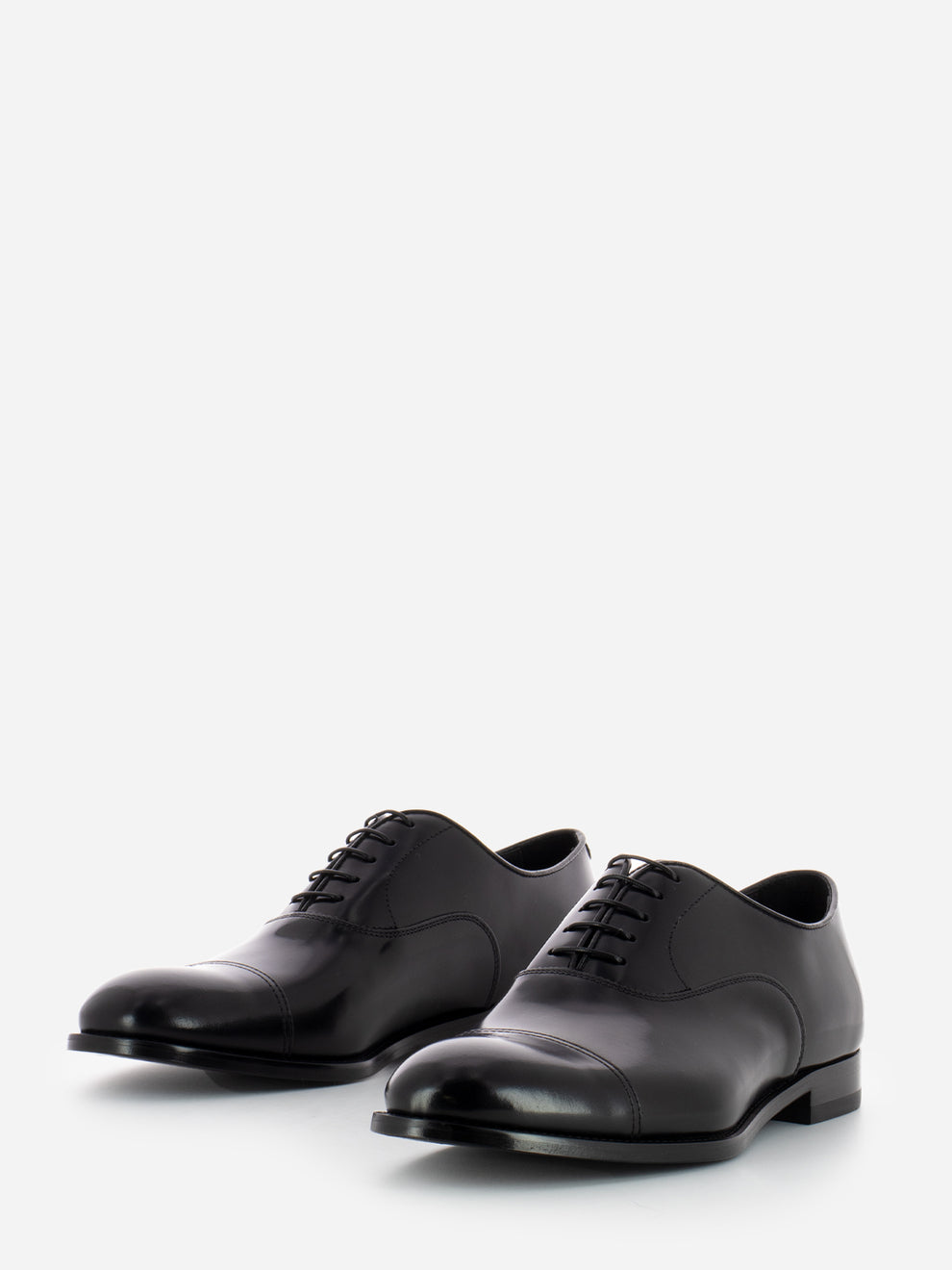 Oxford Old in black leather