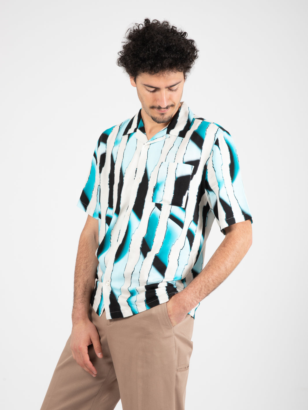 Multidimensional stripes shirt multicolor