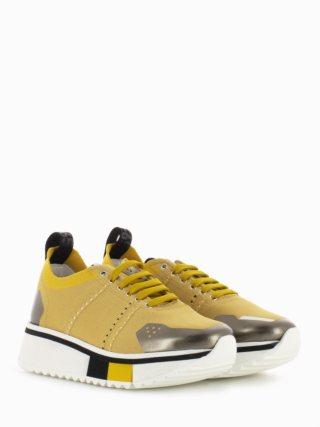 F65 leather sneakers
