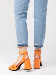 GIAMPAOLO VIOZZI - Sandalo vernice arancio con platform