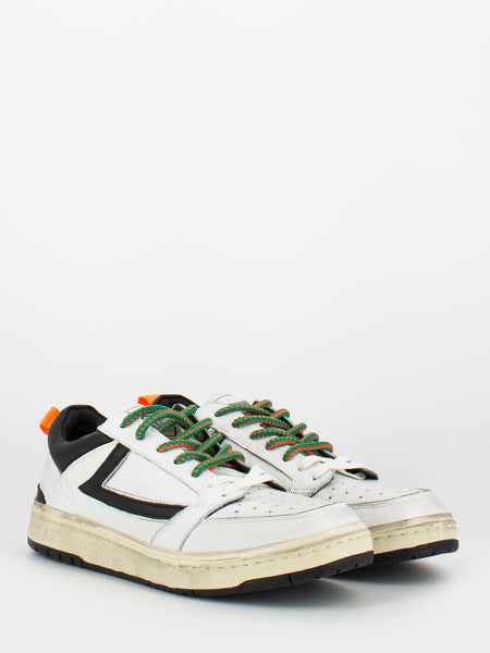 Starlight low vintage M white / black
