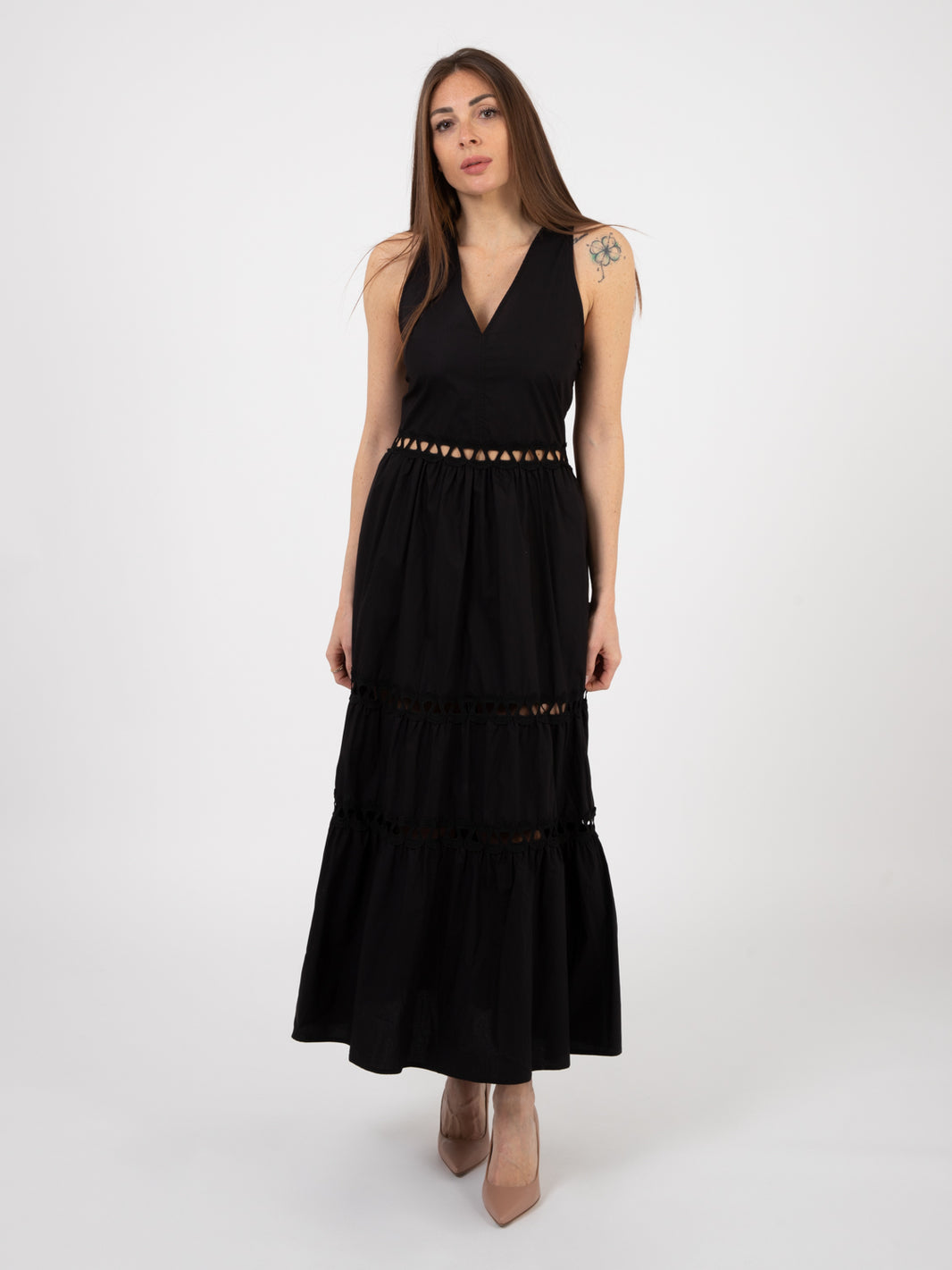 Long dress with black embroidery