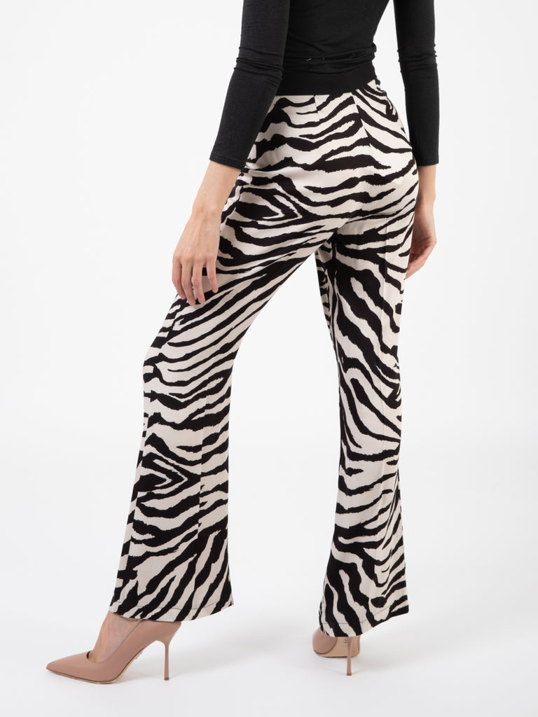 KAOS - Pantaloni stampa zebra neri