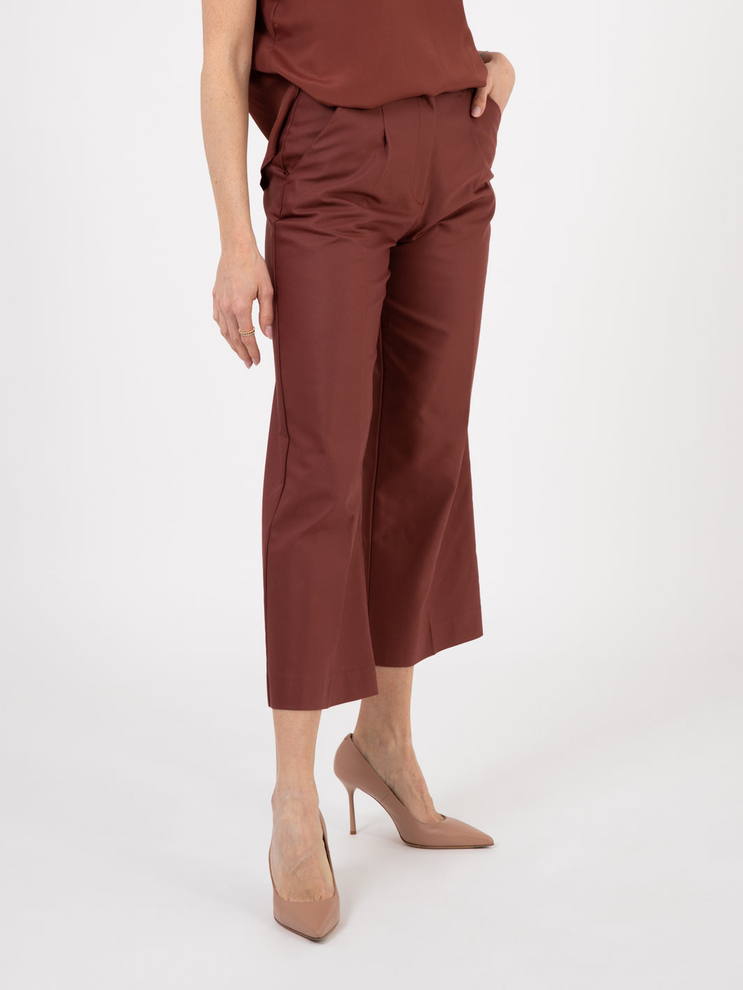 Burgundy stretch cotton trousers