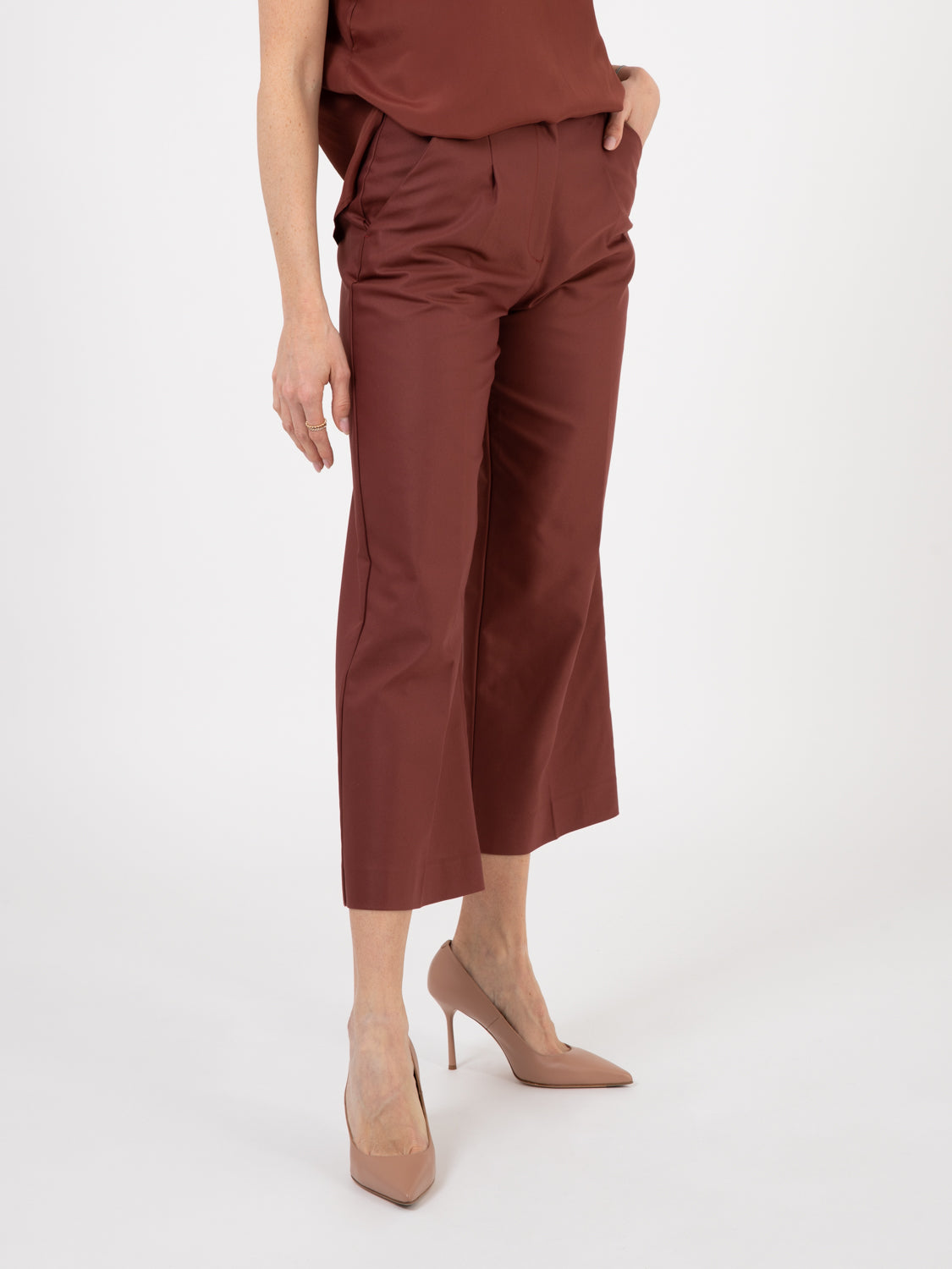 Burgundy stretch cotton trousers