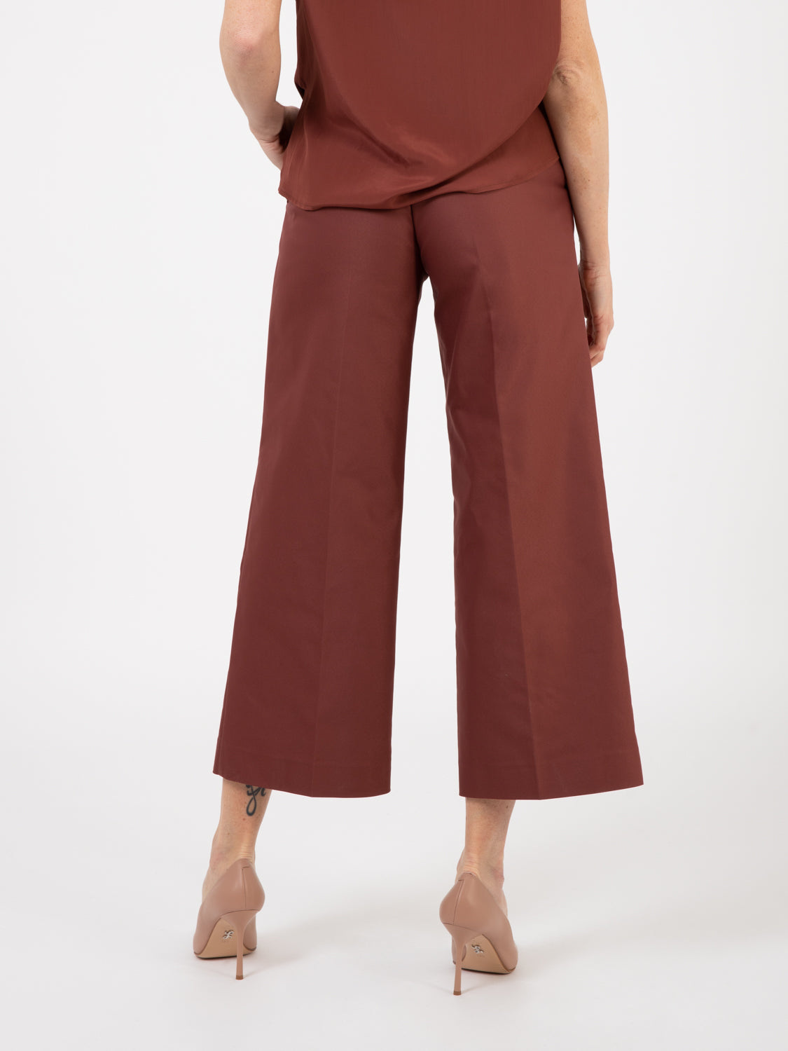 Burgundy stretch cotton trousers