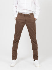 MYTHS - Pantaloni Giove easy fabric marroni