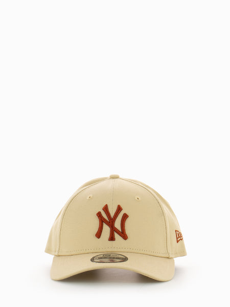 Cappellino 9Forty League Essential New York Yankees beige