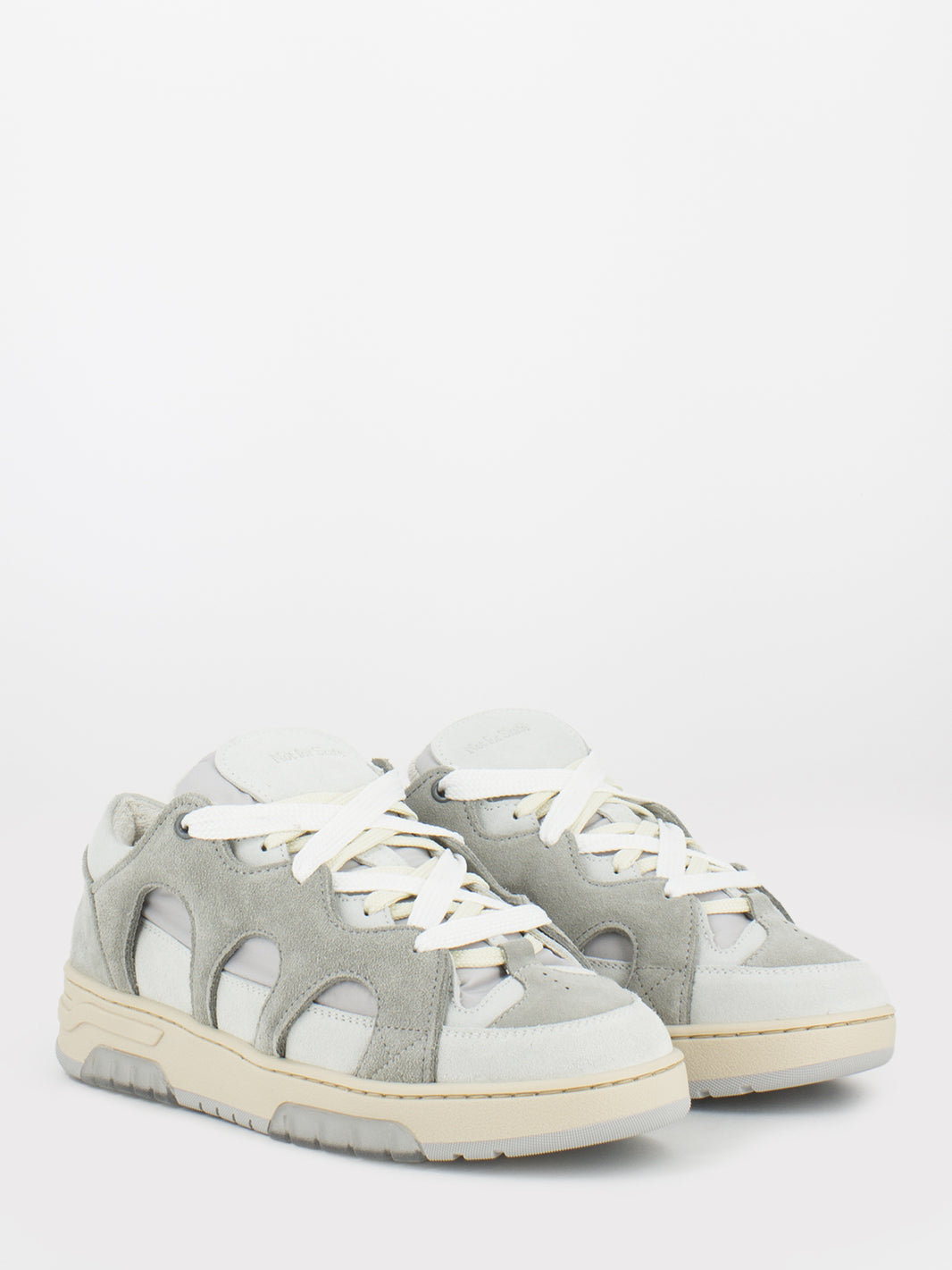 Santha sneakers model pearl / off