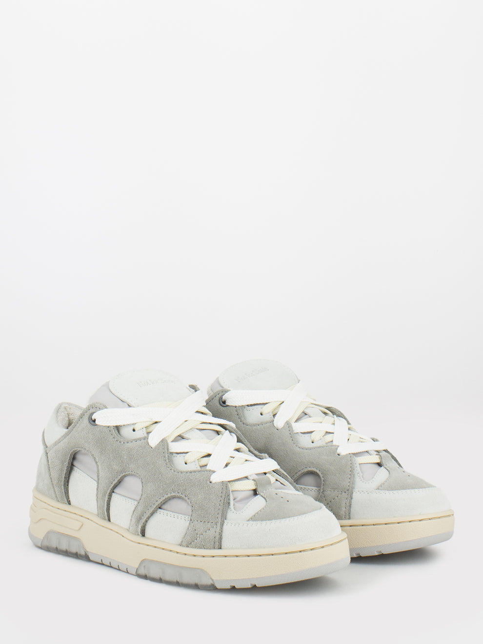 Santha sneakers model pearl / off
