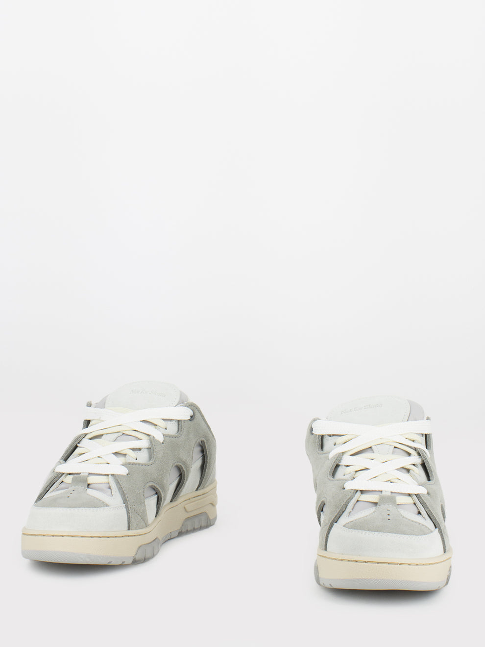 Santha sneakers model pearl / off