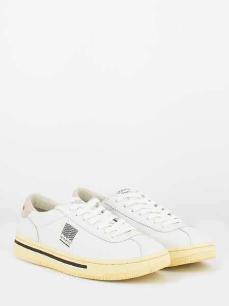 Sneakers white / old pink tl panna