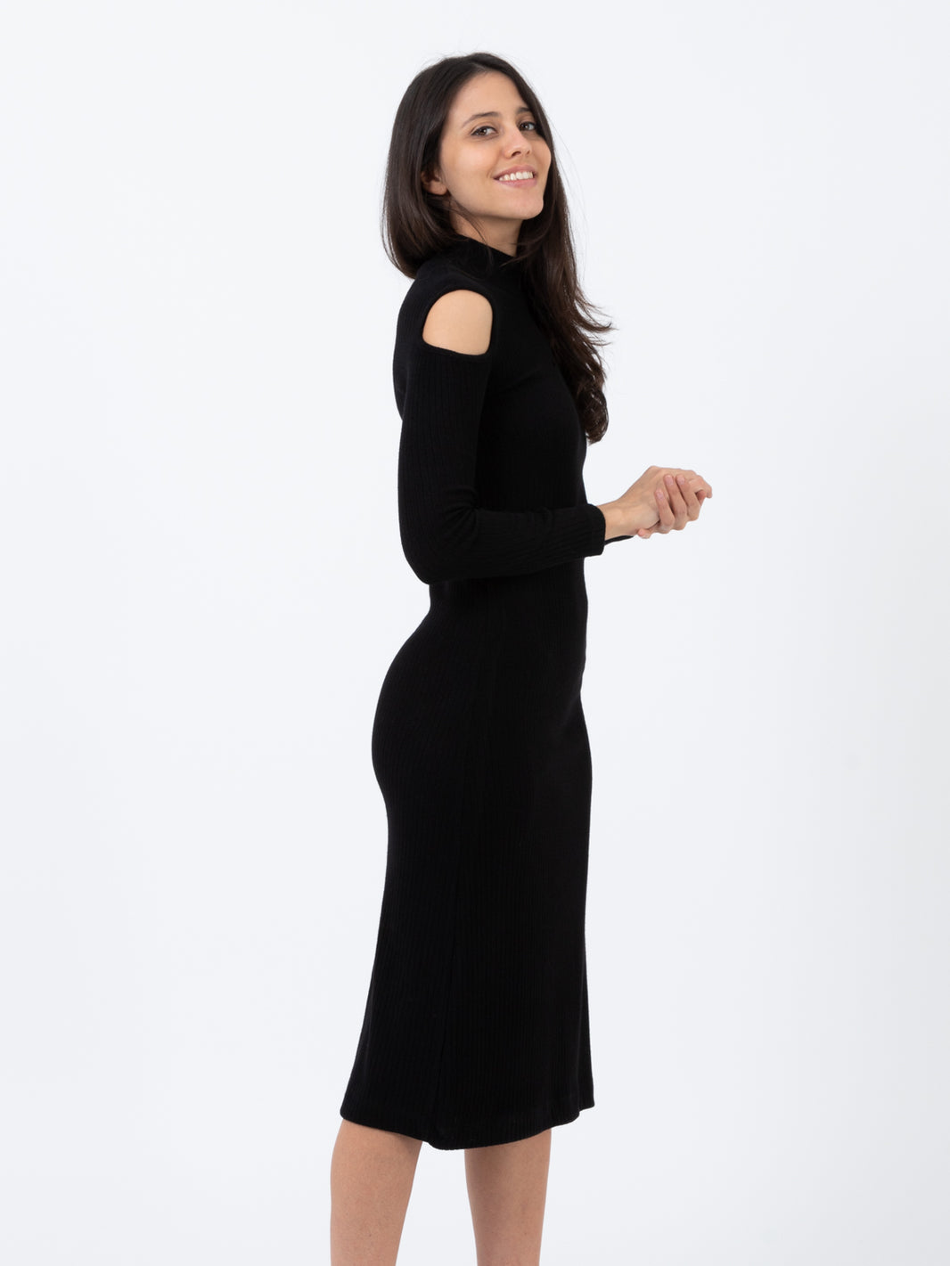 Black ribbed knit midi dress