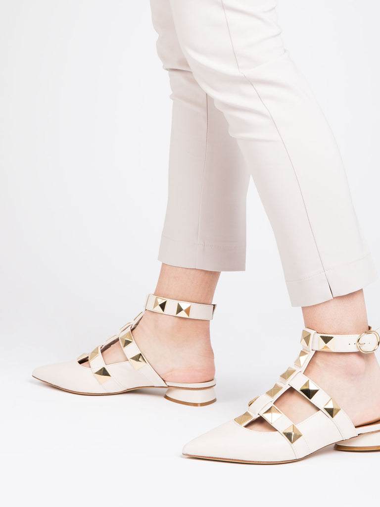 STIMM - Chanel basse beige con borchie