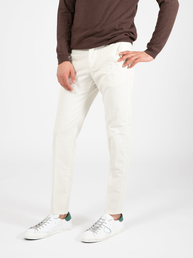 STIMM - Chino misto lino latte