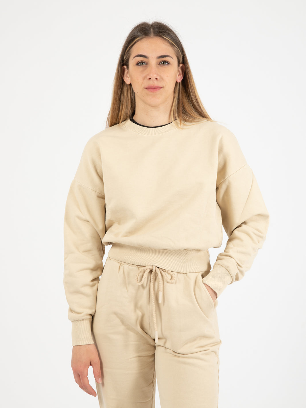Basic Crewneck Cream Sweatshirt