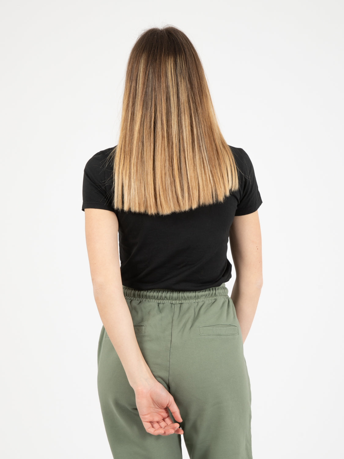Basic V black shirt