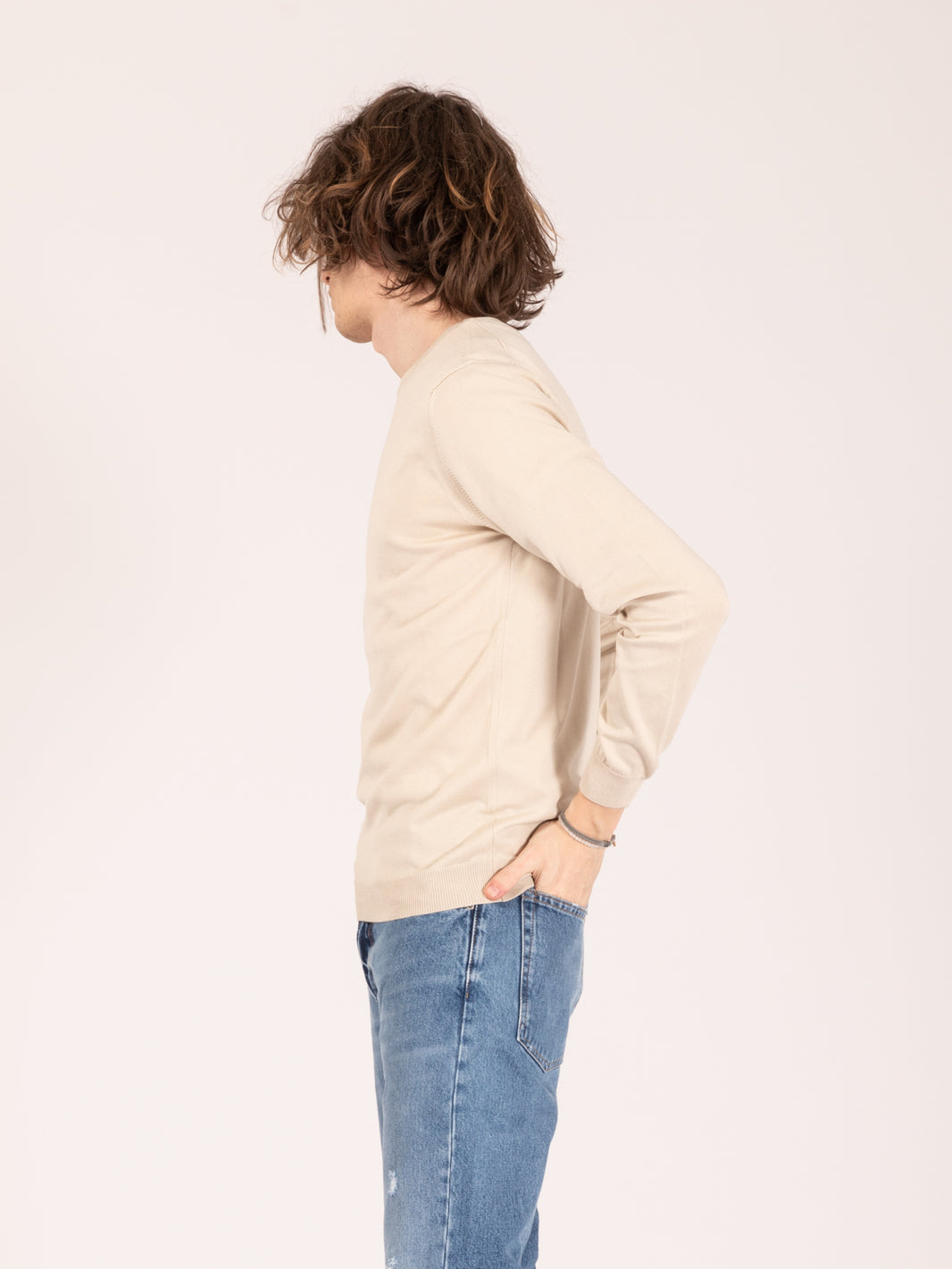 Maglia girocollo in cotone sabbia
