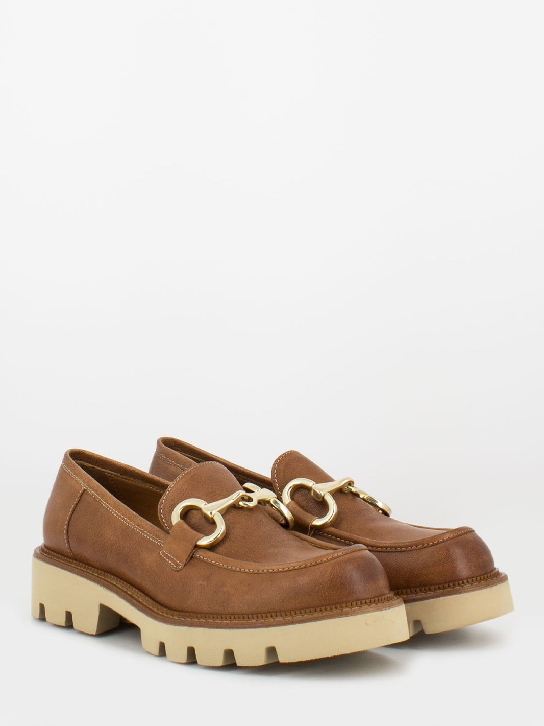 Carrie West leather moccasins with maxi clamp
