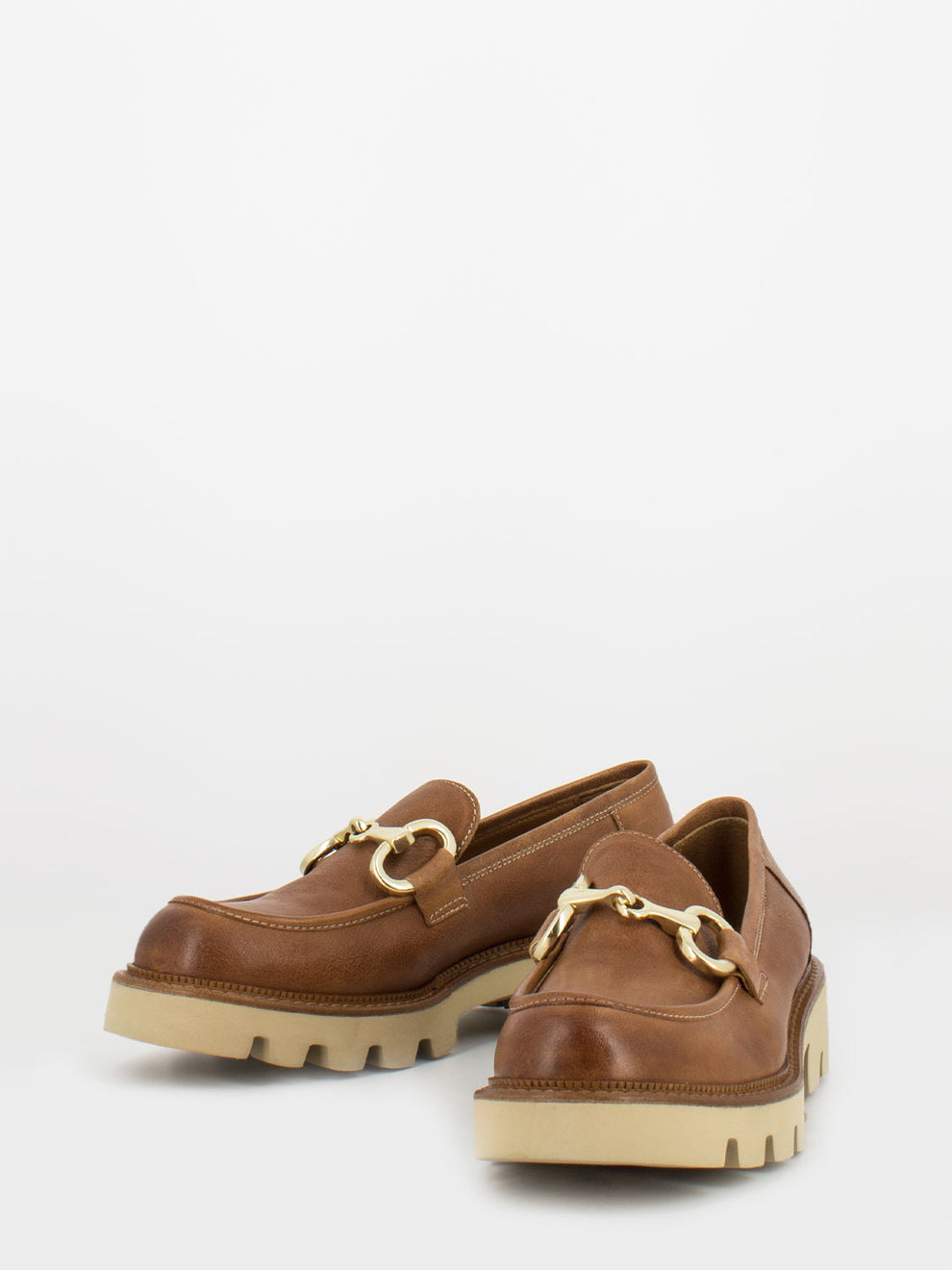 Carrie West leather moccasins with maxi clamp