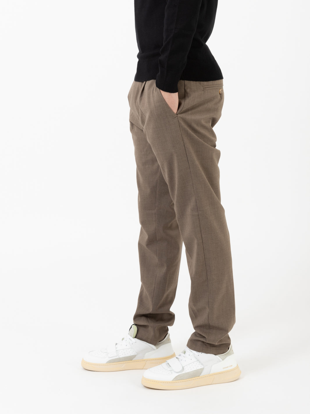 Pantalone nocciola in lana fiammato