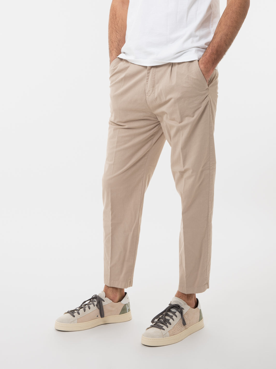 Sand pleated trousers