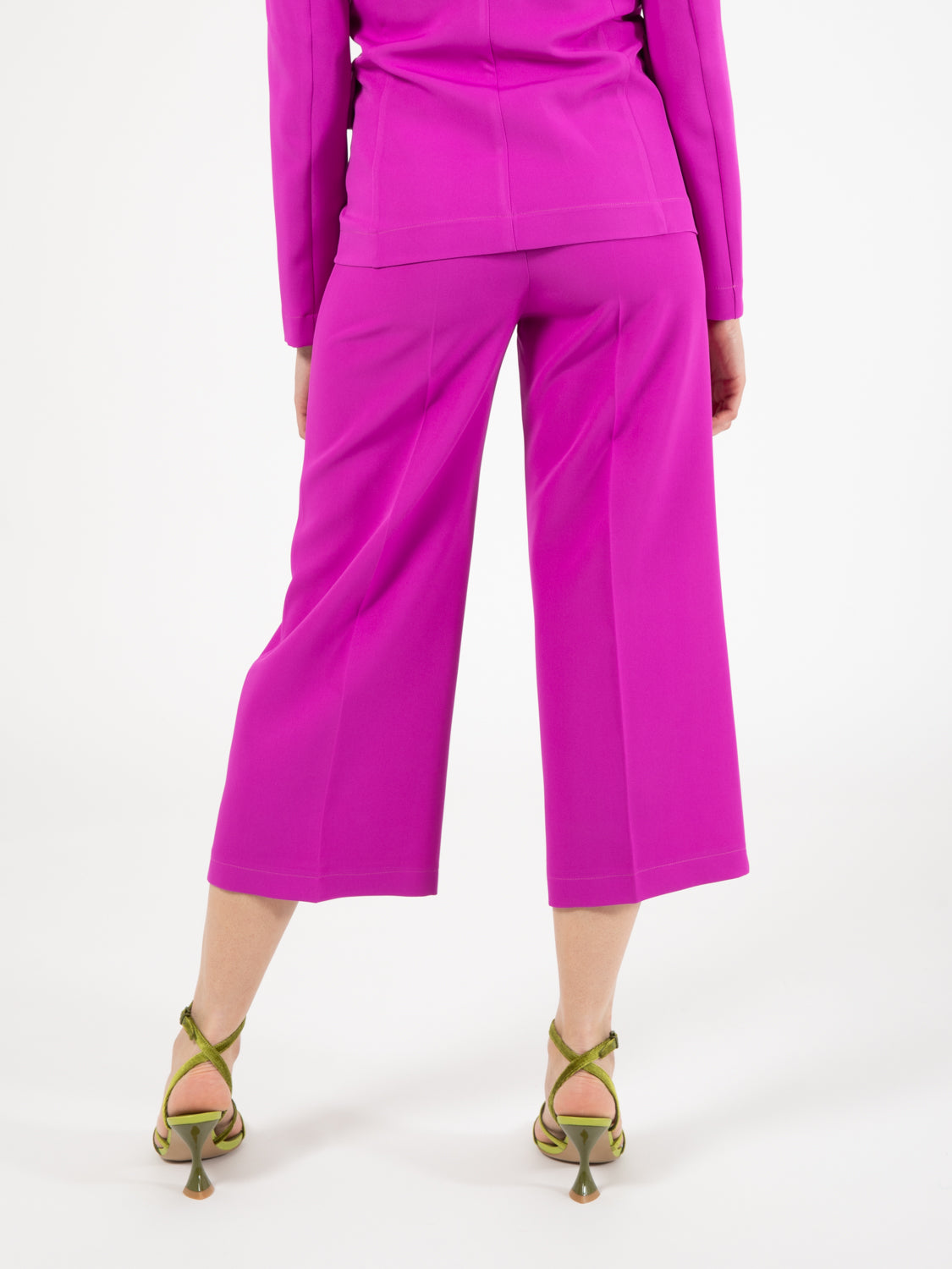 Pantaloni Cropped fuxia