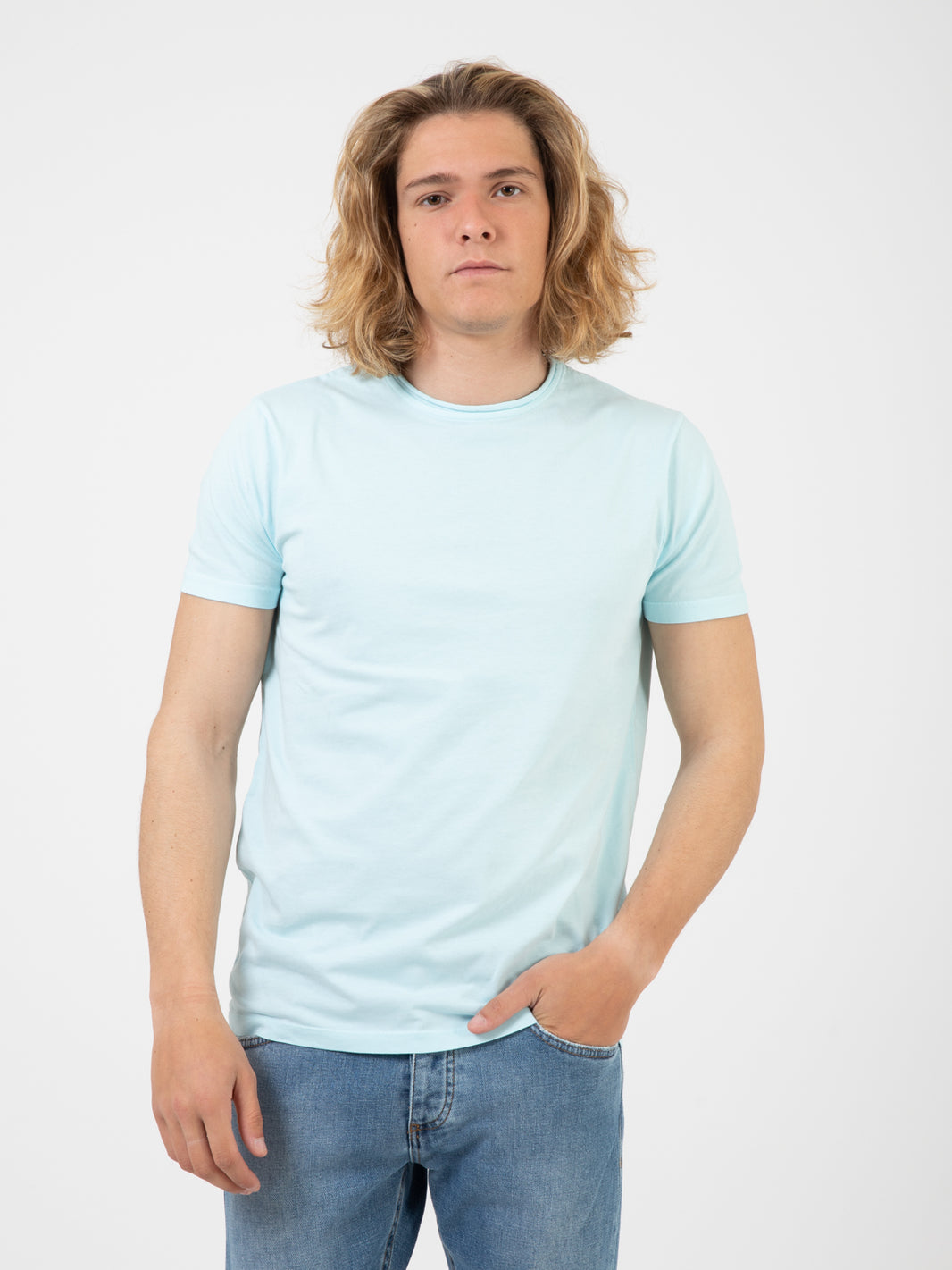 Crewneck T-shirt raw cut water