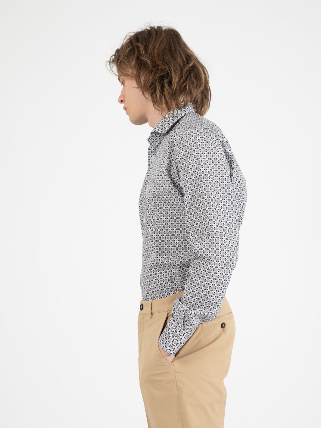 Camicia a fiori blu / moro
