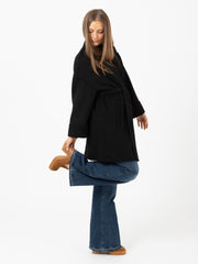 VICOLO - Cappotto corto nero con cintura