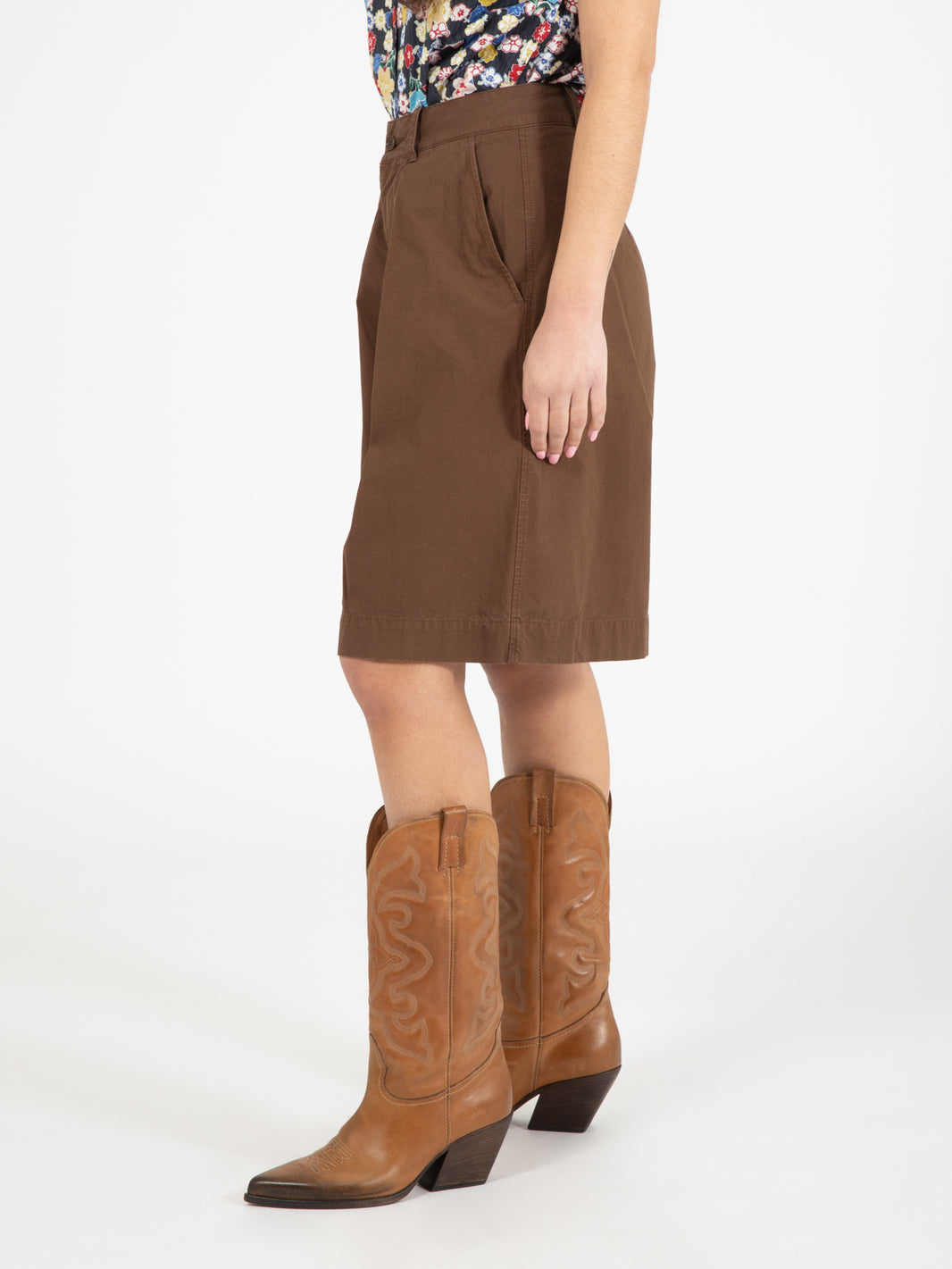 Escape Bermuda in brown cotton twill